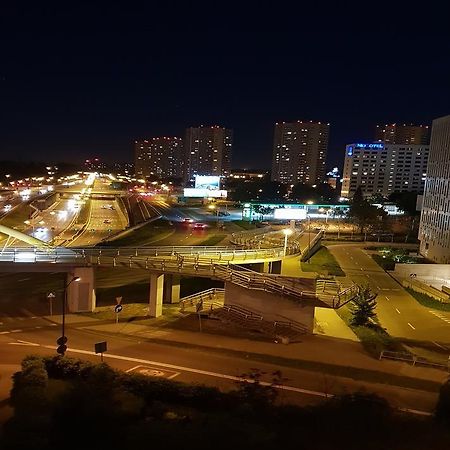 Ferienwohnung KFiP Apart Spodek 300m THREE Kattowitz Exterior foto